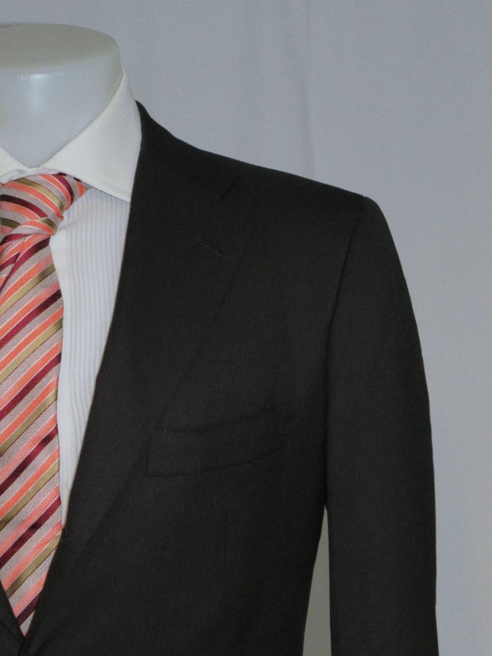 Kiton 8% Vicuna Argentina Dark Gray Stripe Three Roll Two Suit 42R